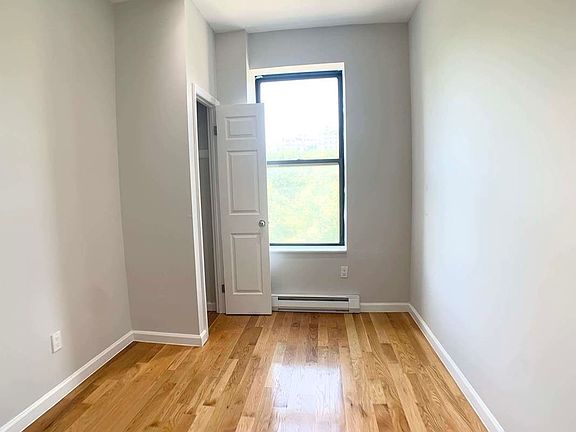 5th image of 340 Manhattan Ave #62