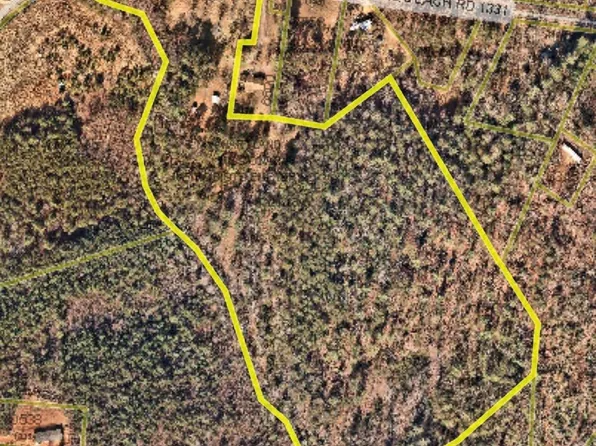 2815 Playmore Beach Rd, Morganton, NC 28655