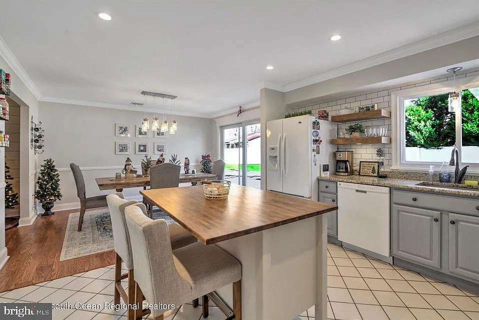 1 Carr Ct photo 1