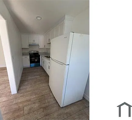 1715 Cherry Ave — Photo 2