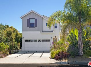 8308 Altavan Ave, Westchester, CA 90045