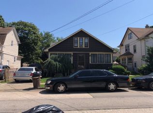 88 Rutland Rd, Freeport, NY 11520