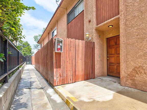 4th image of 21900 Roscoe Blvd Unit 16