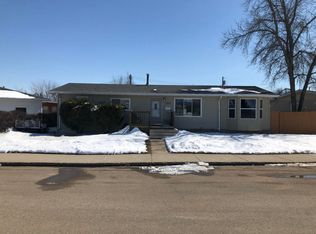1618 10th Ave W, Williston, ND 58801