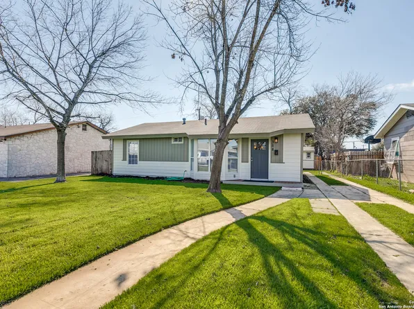 358 W Palfrey St, San Antonio, TX 78223