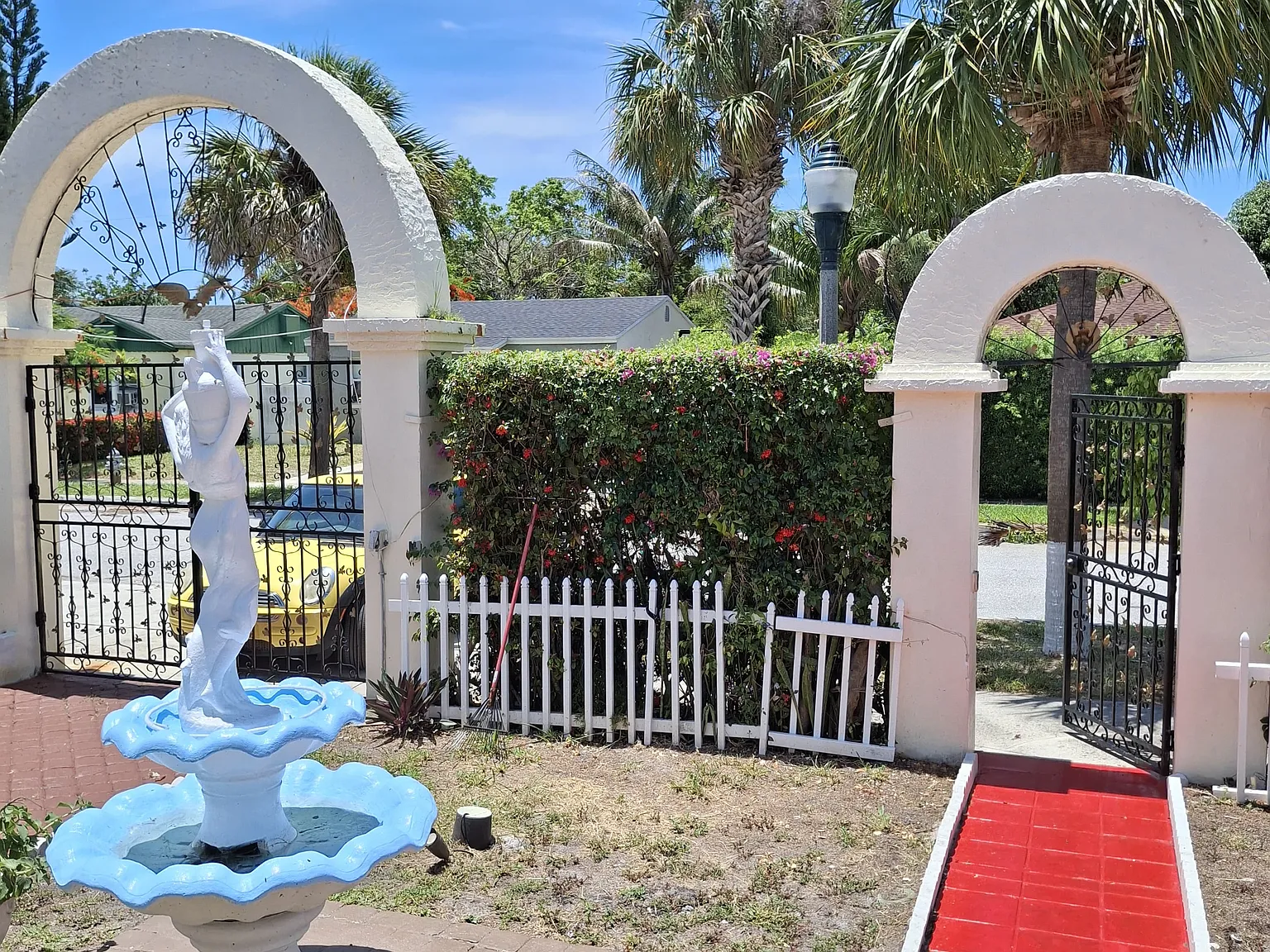 3 bed, 2200 sqft, $6,500 — Photo 3