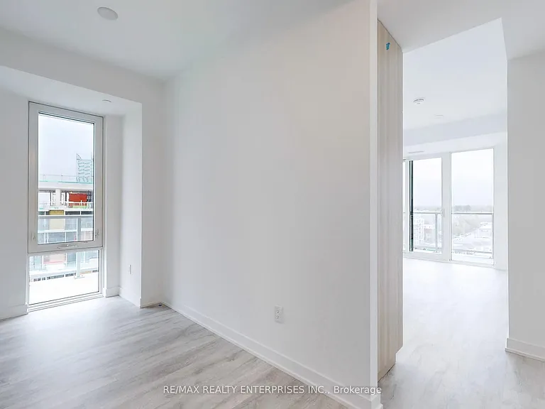 220 Missinnihe Way #1013 — Photo 17