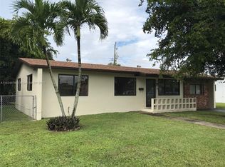 4920 SW 94th Ct, Miami, FL 33165