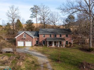 121 Watson Cir, Clinton, TN 37716