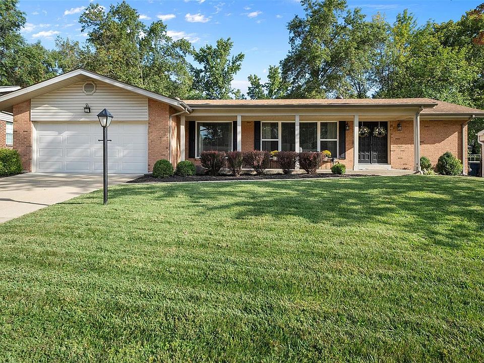 1st image of 10429 Gregory Ct