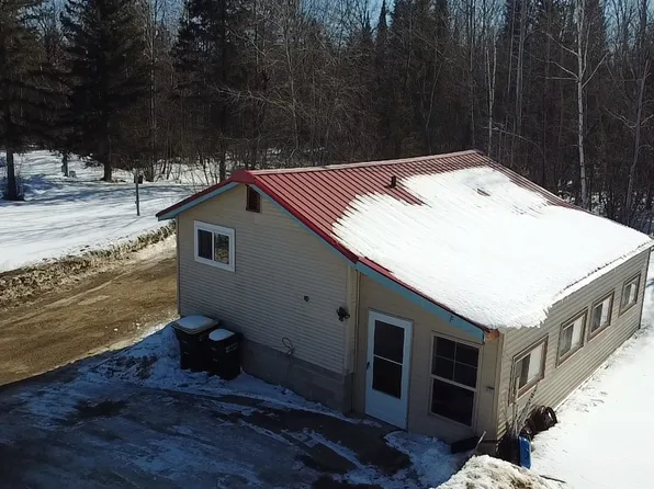 4793 Elm St, Laona, WI 54541