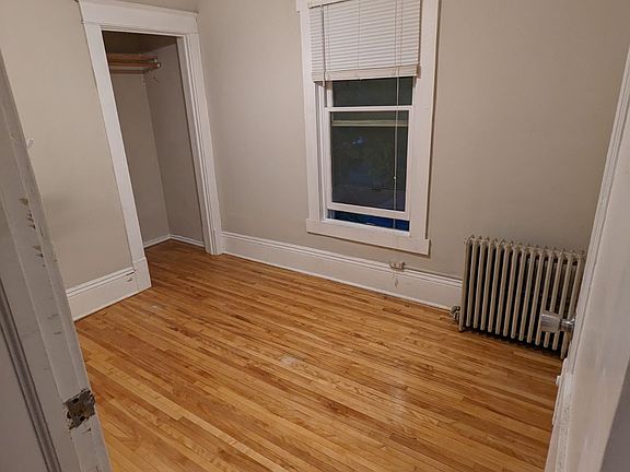 5th image of 3427 Harriet Ave #3