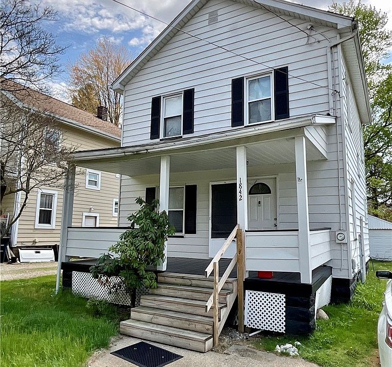 1st image of 1842 Fenton Ave