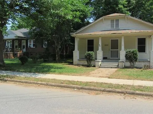 316 N Bost St, Statesville, NC 28677