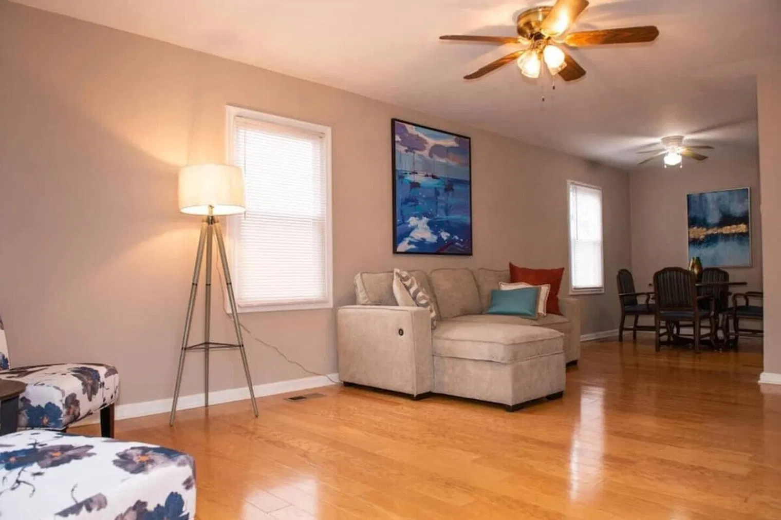 3 bed, 1.0 bath, $5,403 — Photo 3