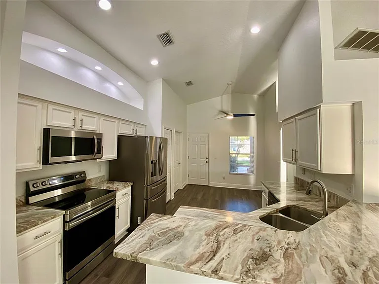 10264 Oak Crest Rd — Photo 11