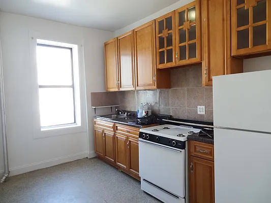 Rented by Lofts and Flats LLC | media 17