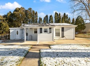 16 Front St, Denville, NJ 07834