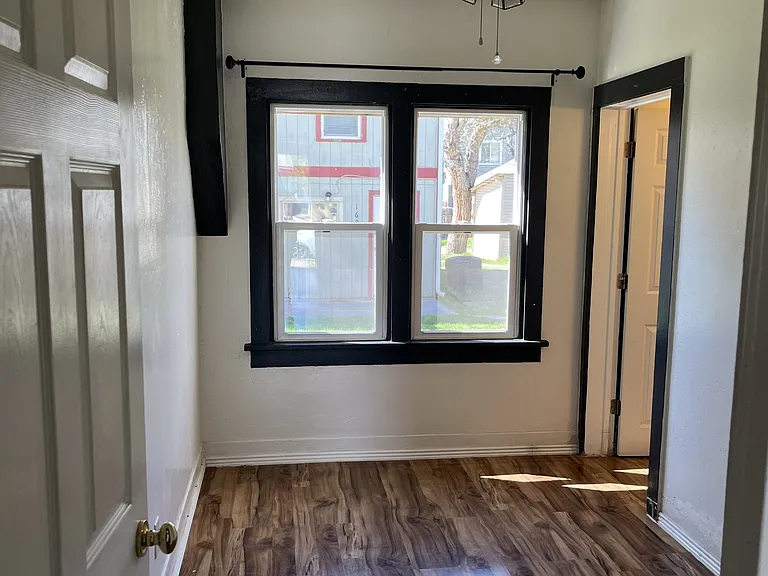 1227 S Michigan Ave #B — Photo 10