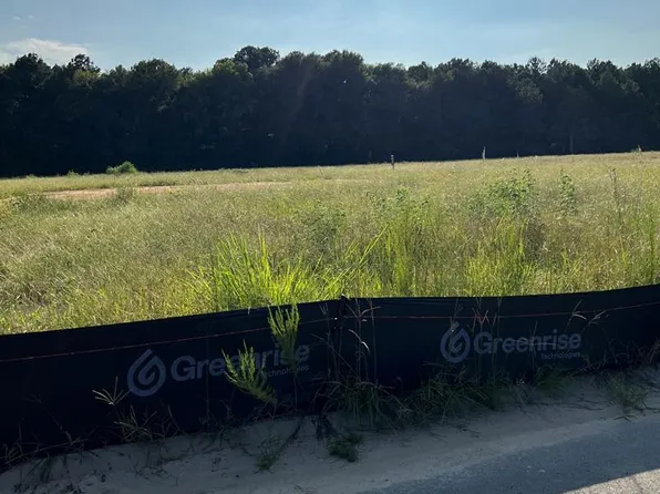 2535 Lowell Ln, Sumter, SC 29153