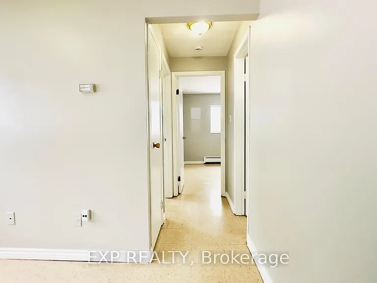 76 Brybeck Cres #202 — Photo 8