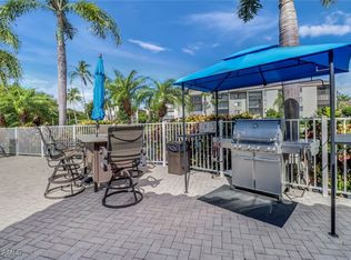 9901 Sunset Cove Ln APT 214, Fort Myers, FL 33919