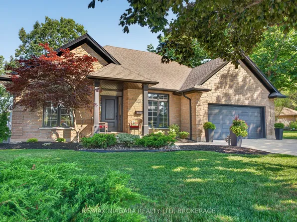 633 Clarence St, Pt Colborne, ON L3K 6B8