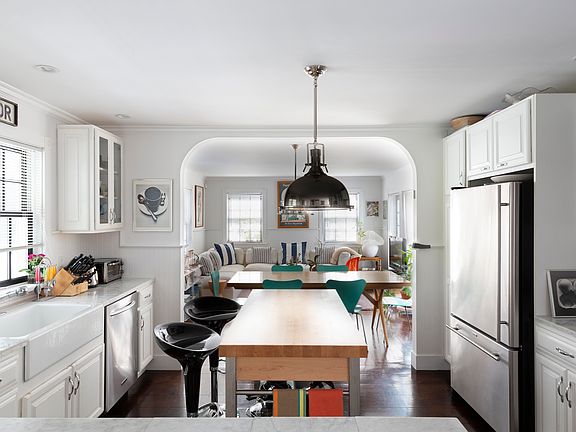 5th image of 110 Mitchells Ln