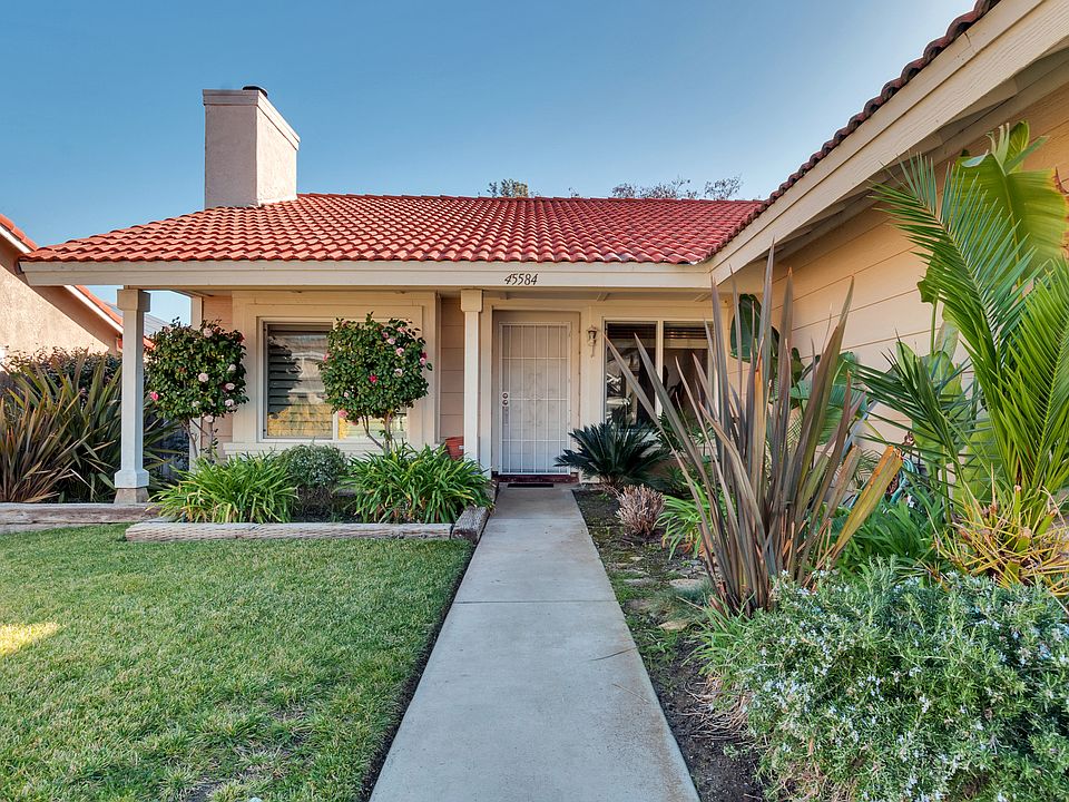2nd image of 45584 Olympic Way