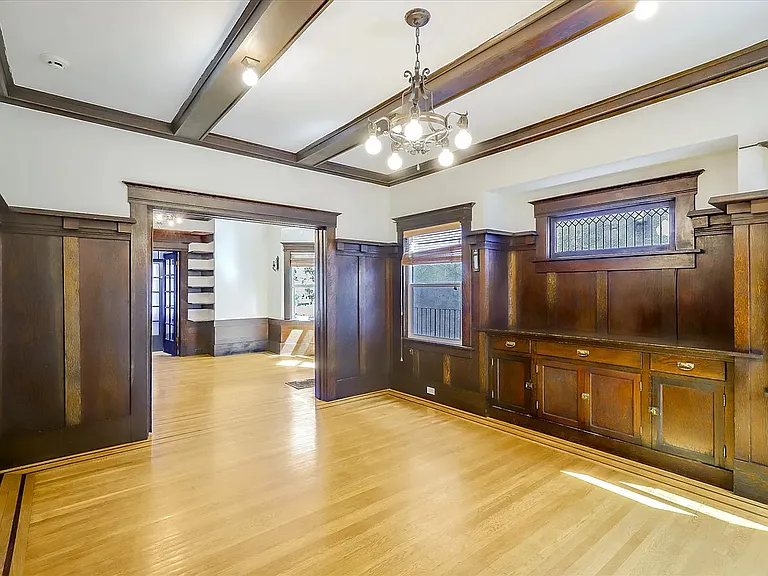 27 Westall Ave — Photo 13