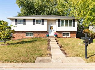 301 Briarbrook Dr, East Peoria, IL