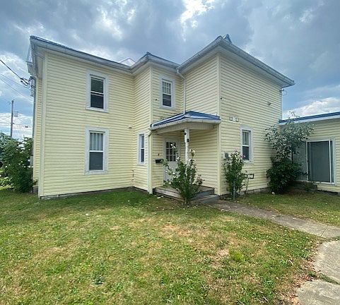 4th image of 900 Highland Ave #2