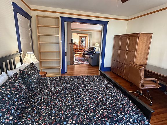 3rd image of 163 Dwight St #1