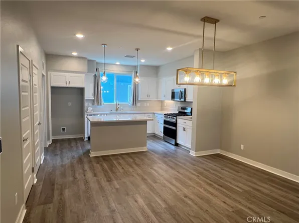 7358 Parker Ln, Gardena, CA 90248