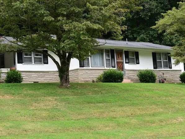 13953 S Highway 421, Manchester, KY 40962