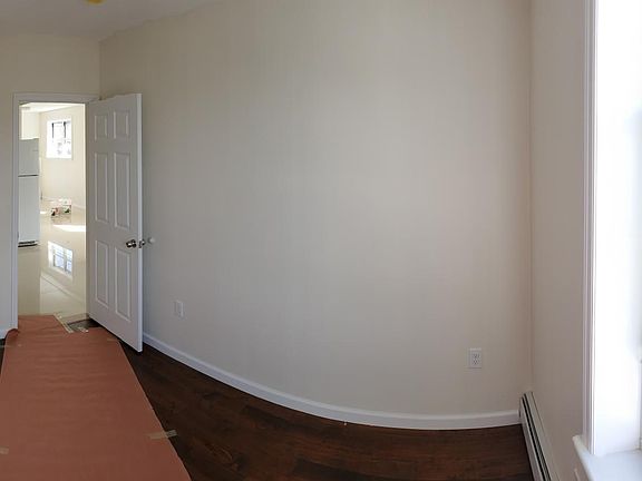 5th image of 3115 97th St Floor 2