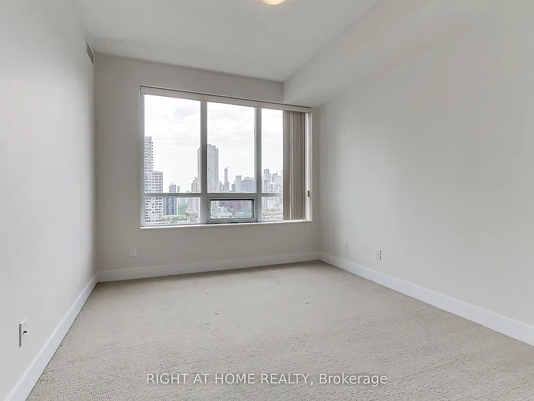 28 Linden St #1405 — Photo 26