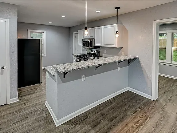 3701 S Benton Ave — Photo 11