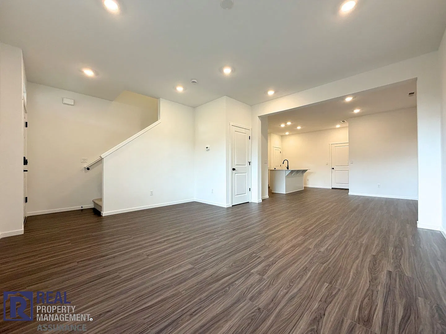 Brand-New 2026 Woodburn 3BR/2.5BA Townhome - Attached 2-Car Garage & A/C — Photo 3