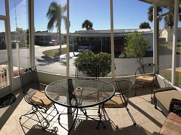 2nd image of 974 Avanti Way