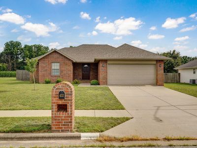 432 E Whitethorn Drive, Republic, MO, 65738
