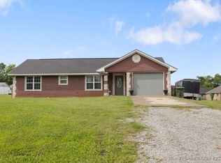 609 W Smiser Rd, Calera, OK 74730
