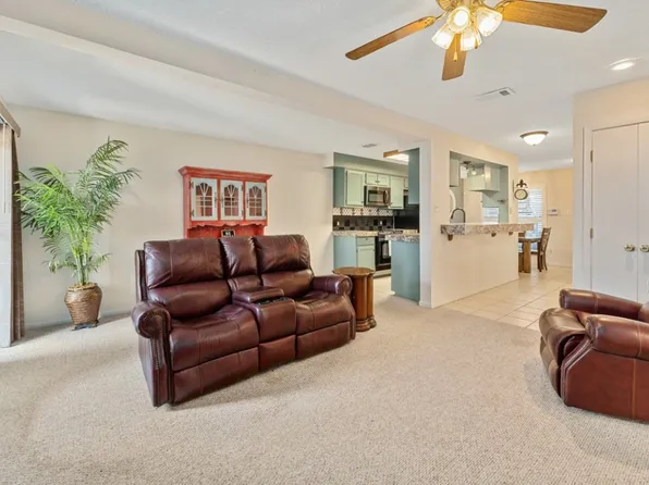 849 S Gun Barrel Ln APT G1, Gun Barrel City, TX 75156