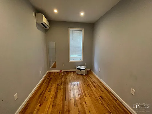 Rented by NY Living Solutions | media 8