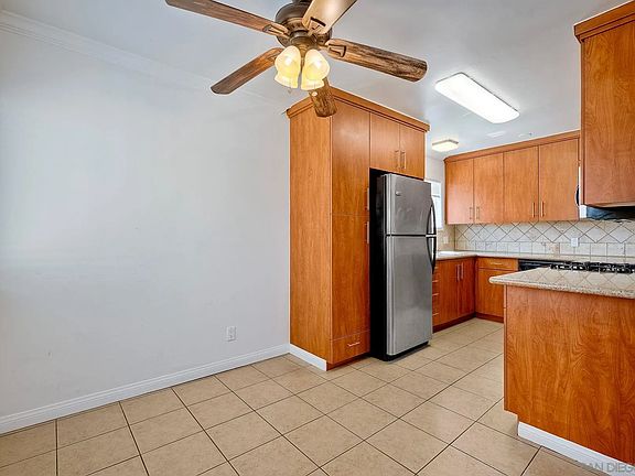 3rd image of 575 7th St Unit 205