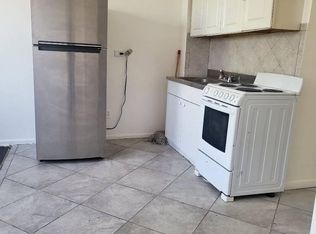 160 W Sandford Blvd #B, Mount Vernon, NY 10550