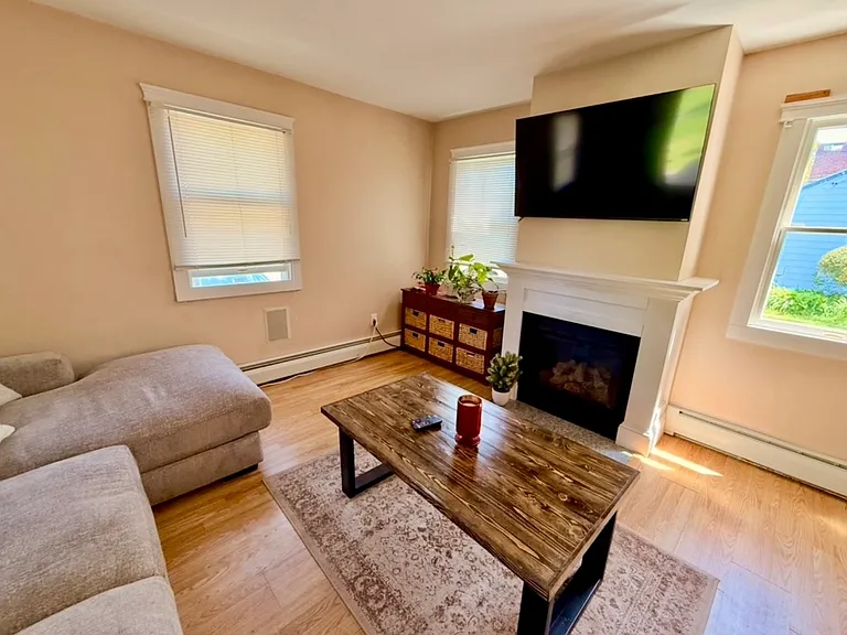 31 Peachtree Rd #31 — Photo 5