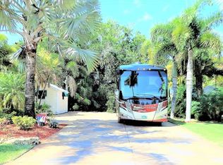 3003 Riverboat Lndg, Labelle, FL 33935