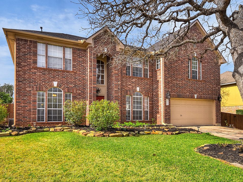 1st image of 2813 Oakwood Glen Dr