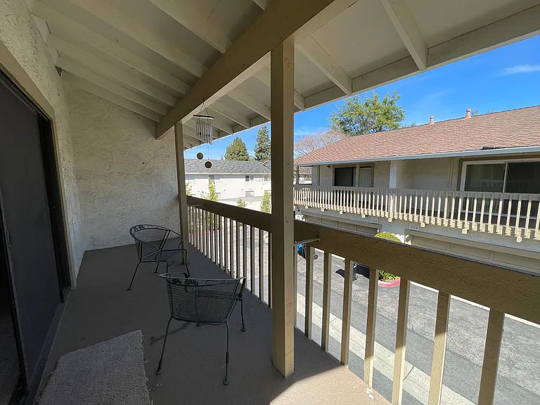 3443 Homestead Rd — Photo 8